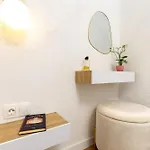 Stylish Escape 1bd In By Flat Mаnager Апартаменты
