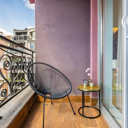 Stylish Escape 1bd In *