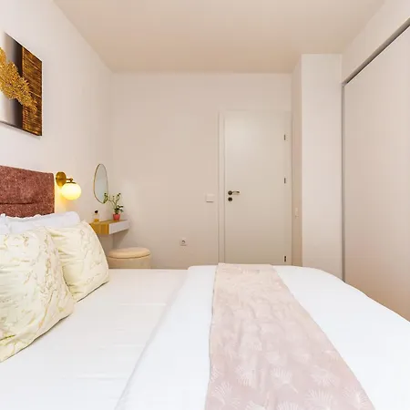 Stylish Escape 1bd In * بلوفديف