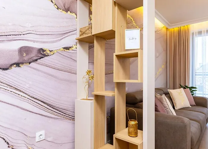 Апартаменти Stylish Escape 1bd In By Flat Mаnager Пловдив