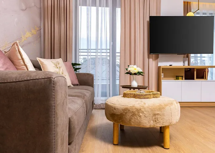 Апартаменти Stylish Escape 1bd In By Flat Mаnager