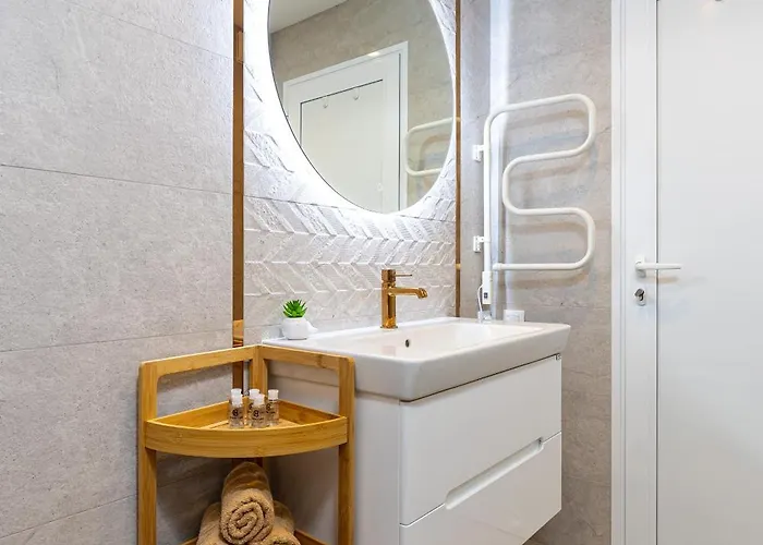 Stylish Escape 1bd In By Flat Mаnager 公寓